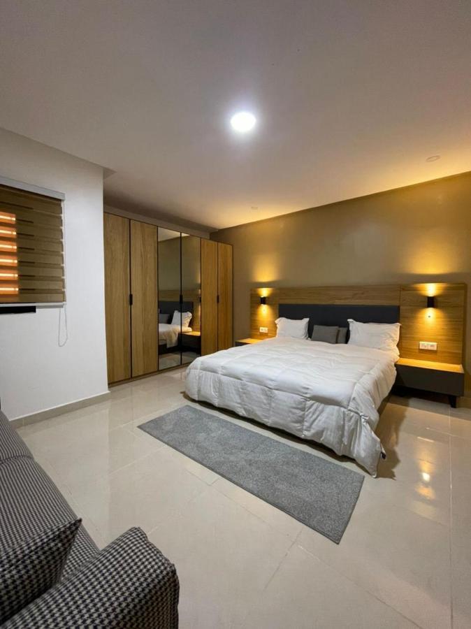 נואקשוט Casahouse Apparts מראה חיצוני תמונה